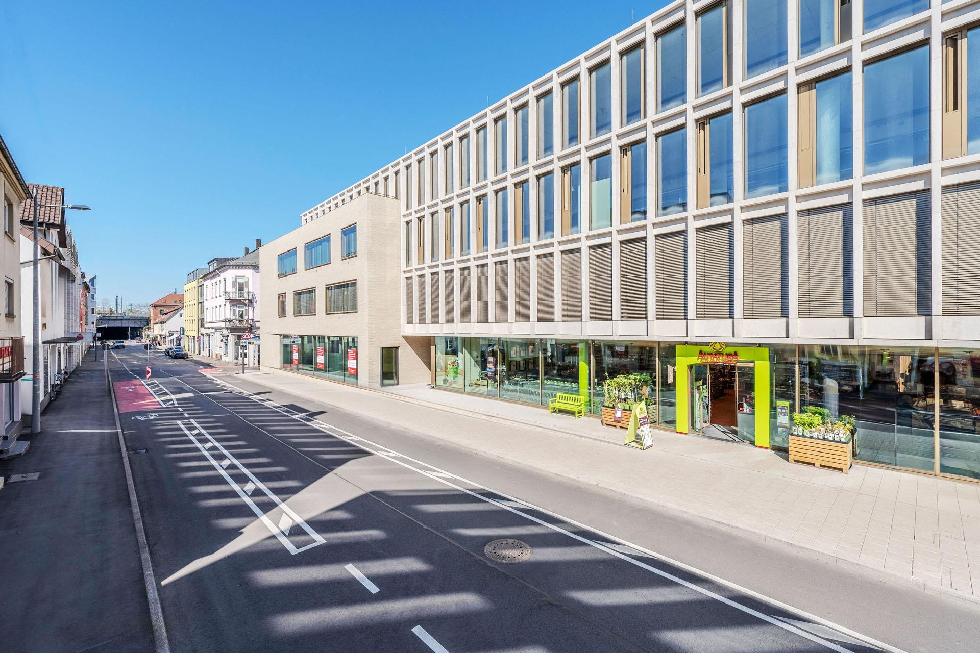 Straßenansicht
