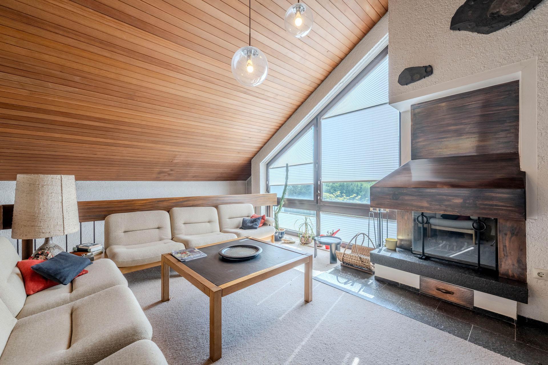 Kaminzimmer