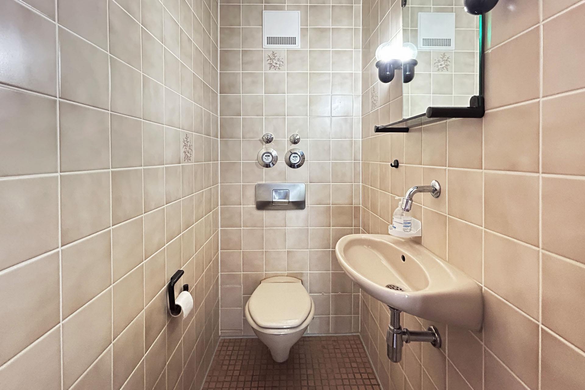 WC