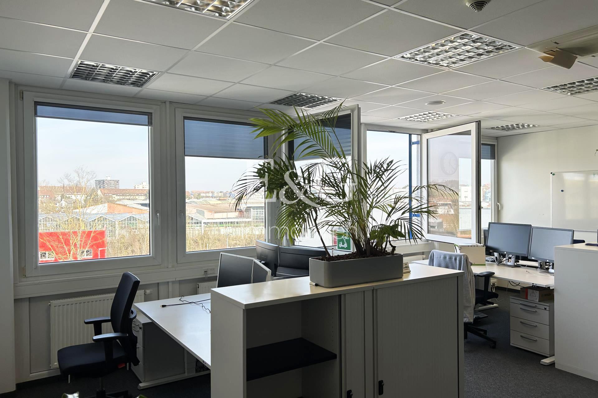 Büro