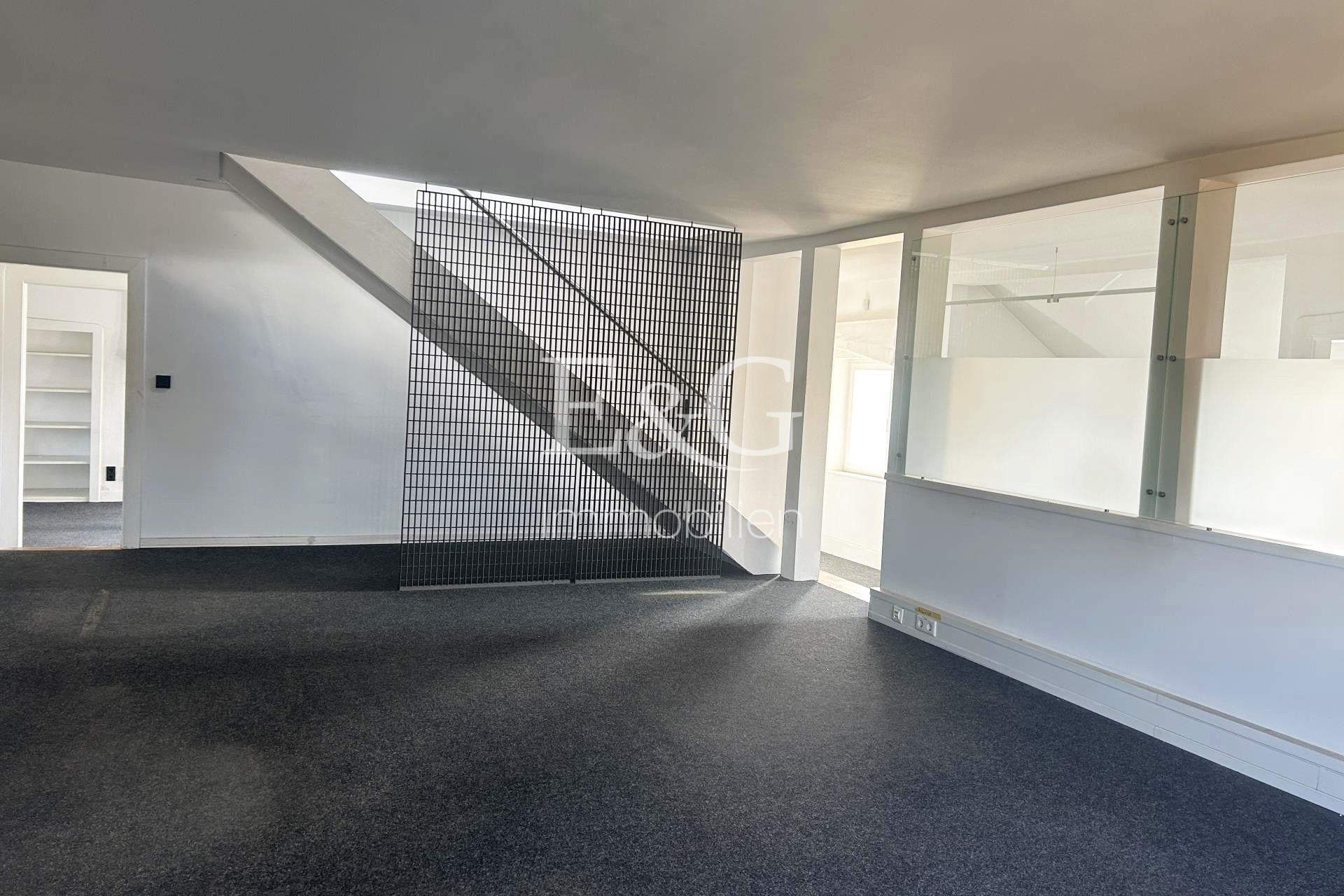 Büro 1. DG